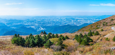 从韩国木登山国家公园鸟瞰光州
