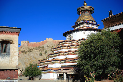 Kumbum-Tashigomang 宝塔-Pelkhor Chode 修道院。江孜藏。 1632