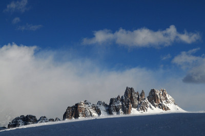 Croda da Lago, Dolomites，冬天，威尼托，意大利。