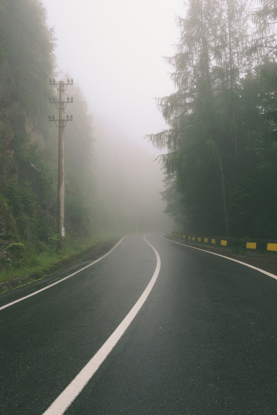 模糊的道路