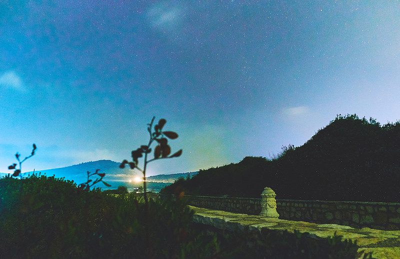 阿尔巴尼亚的夜景