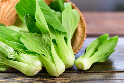 新鲜小白菜或小白菜(白菜)