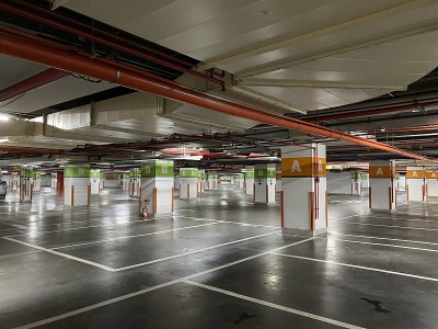 地下室公园