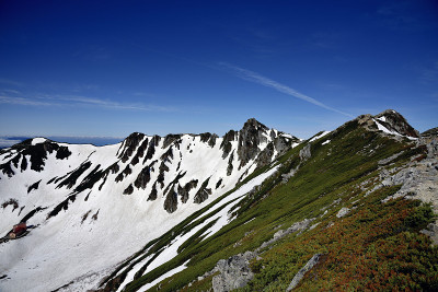 日本的阿尔卑斯山脉，鹤根山和尖阁诸岛