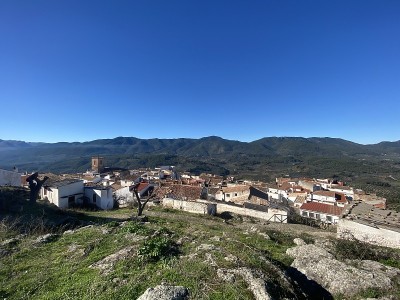 Hornos是西班牙Jaén省的市镇和自治市，位于安达卢西亚自治社区，属于塞古拉地区。