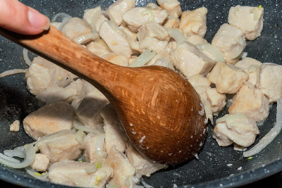 奶油蘑菇自制鸡肉