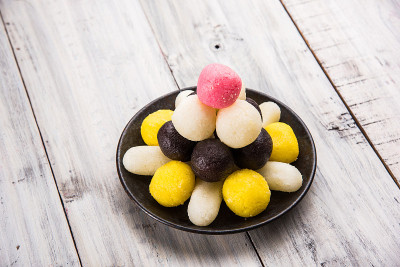 gulab jamun / rasgulla / chamcham /时钟