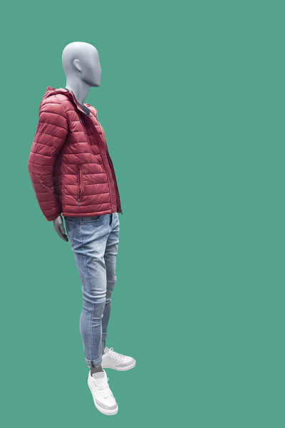 全身男性模特。