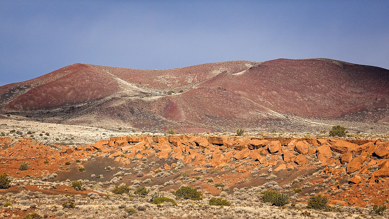 乌帕特基国家纪念碑的唐尼火山口