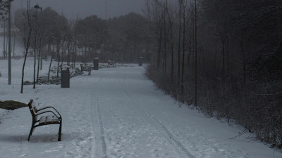 漫步雪