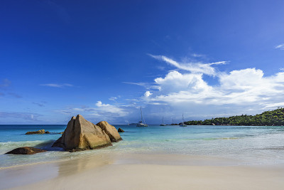 塞舌尔，praslin, anse lazio令人惊叹的天堂海滩