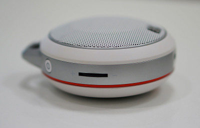 便携式扬声器