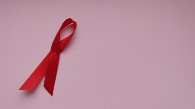 阻止艾滋病。世界艾滋病日。艾滋病宣传丝带。动画