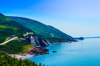 海边的山区公路
