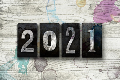 2021年用老式凸版印刷字体书写