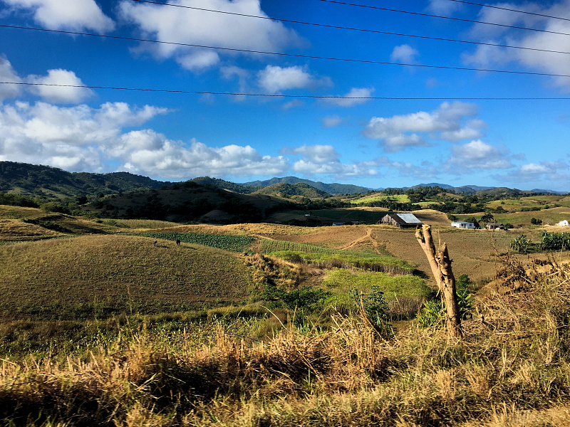 2016年12月22日，古巴特立尼达地区的乡村风景