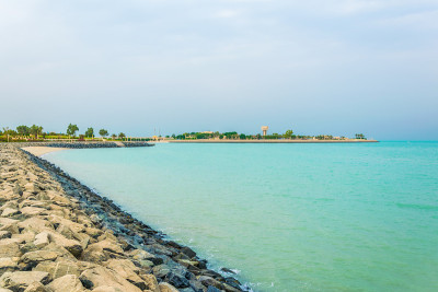 在科威特填海土地上建造的绿岛公园。