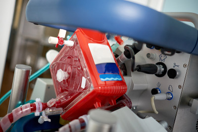 医学。在重症监护室使用ecmo。特写镜头。