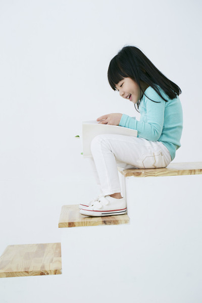 韩国女孩读书