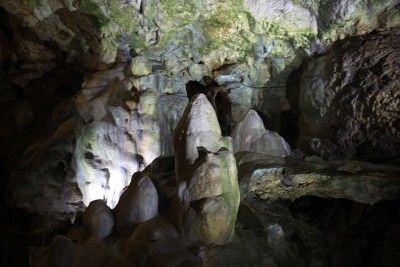 熊洞-熊洞，在熊洞星云的梦乡，Sonnenbühl,Genkingen- Swabian Alb，德