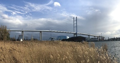 吕根岛大桥
