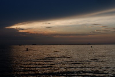 早上好，Cirebon -印度尼西亚Cirebon海滩