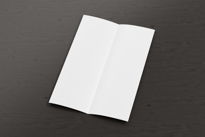 空白a4垂直单张封面。双折页或半折页小册子与剪切路径隔离。