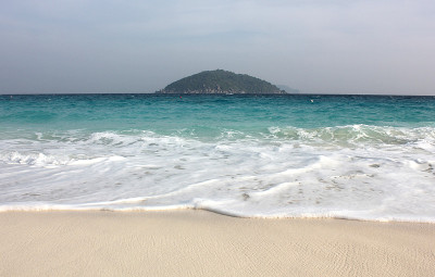 假日海滩