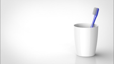 牙刷蓝色和杯右3d渲染