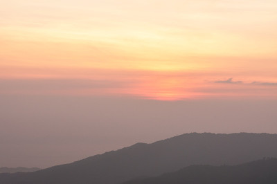 山日落时