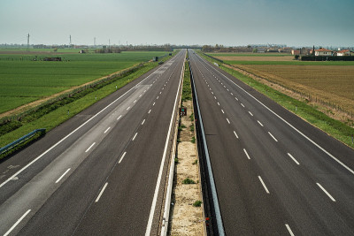 高速公路没有交通