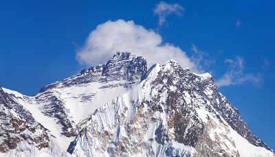 山Lhotse
