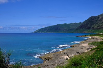 夏威夷瓦胡岛西岸的海岸线
