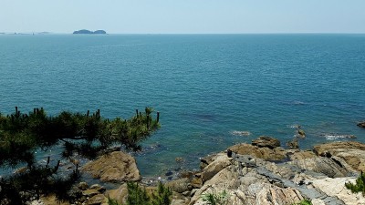 海岸公路和海上船只的感觉
