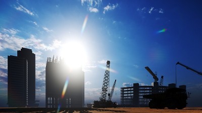 黄昏时的建筑工地