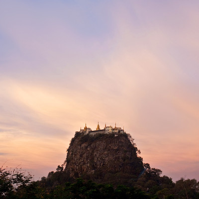 taongkalat修道院和波帕山，缅甸