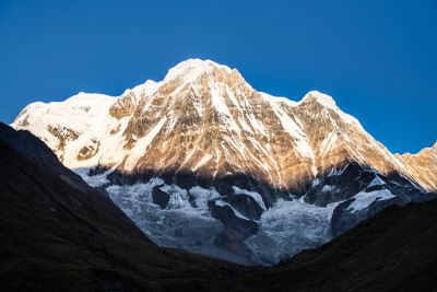 安纳普尔纳峰南峰
