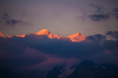 日落的勃朗峰