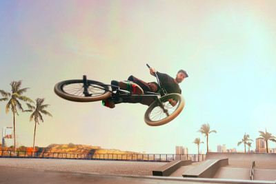 BMX骑手。