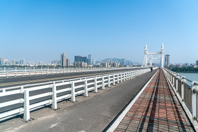 珠海沿海城市建筑景观天际线
