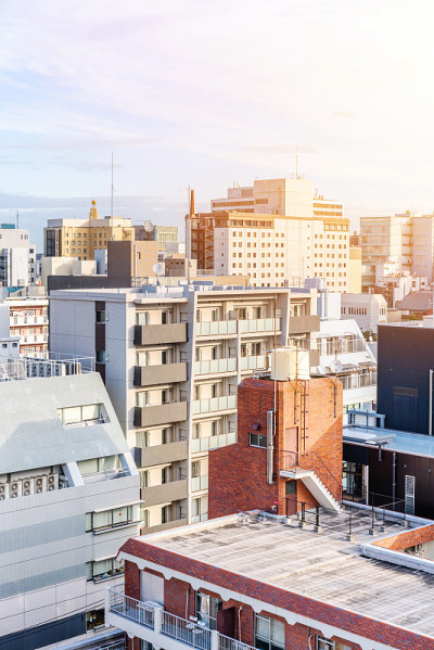 日本福冈天神市的城市天际线