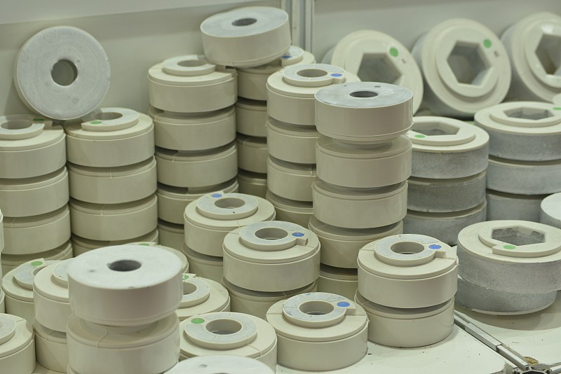 磨石，用于磨砺钢工具和工具的边缘。