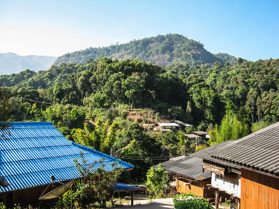 多伊因萨农邦帕蒙山区的克伦村