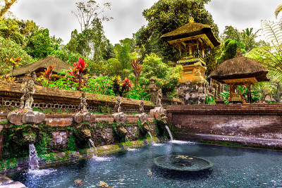 印度尼西亚巴厘岛的kawi Sebatu Temple