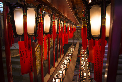 香港文武寺的中国佛灯