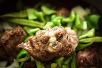 炖牛肉
