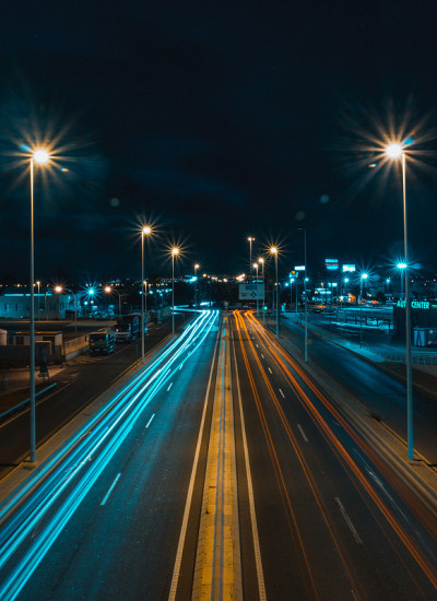 托雷维耶哈市的夜灯