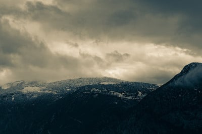 德尔斐被大雪覆盖
