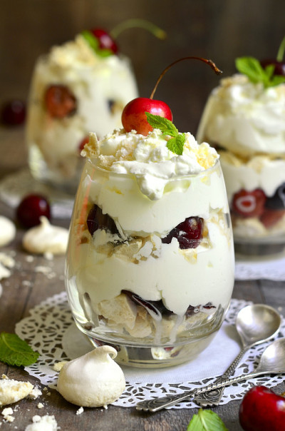 Eton mess with cherry。