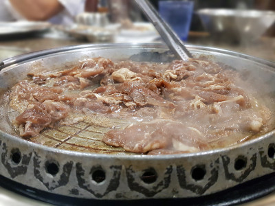 丰盛的晚餐和牛烧烤。